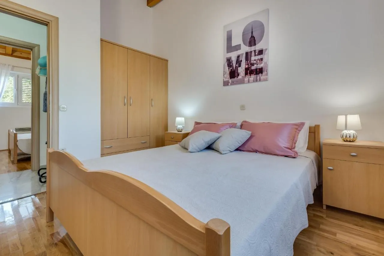 Villa Zlatni Dvori Zadarvillas Ražanac